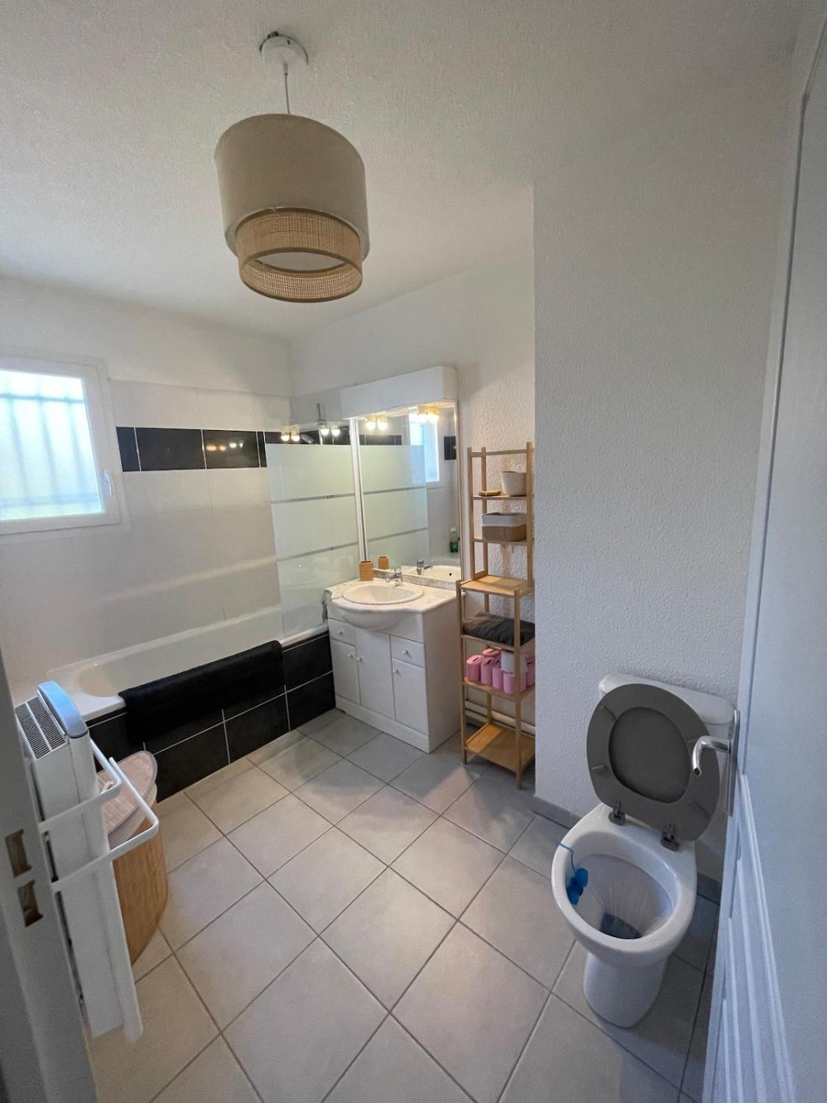 Appartement Cosy Avec Balcon Mont-de-Marsan Bagian luar foto